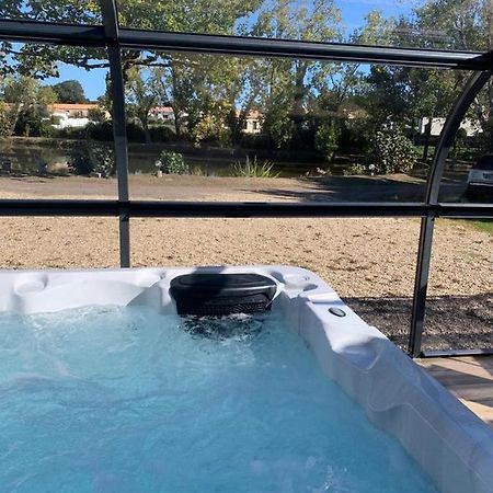 Maison Avec Jacuzzi Proche Plages Avrillé Dış mekan fotoğraf